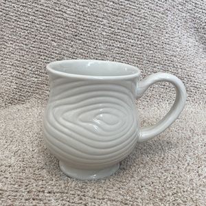 💜 5/$30 Sale: White Temptations Mug